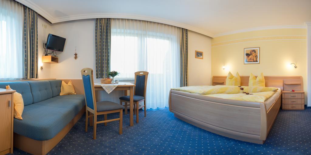 Haus Fernblick Hotel Neustift im Stubaital Quarto foto
